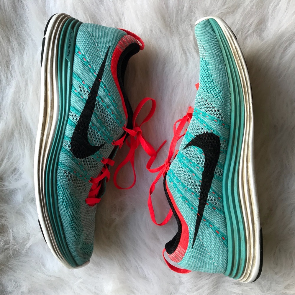 Nike Flyknit Shoes